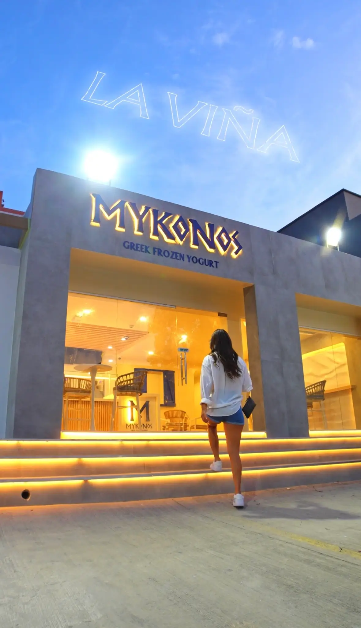 Sucursal Mykonos Greek Valencia - Calle Sucre, La Viña. Detrás del Hotel Embassy Suite