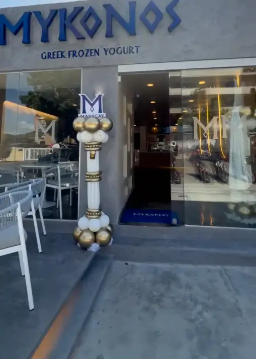 Sucursal Mykonos Greek Maracay - La Floresta, Calle Los Clubes