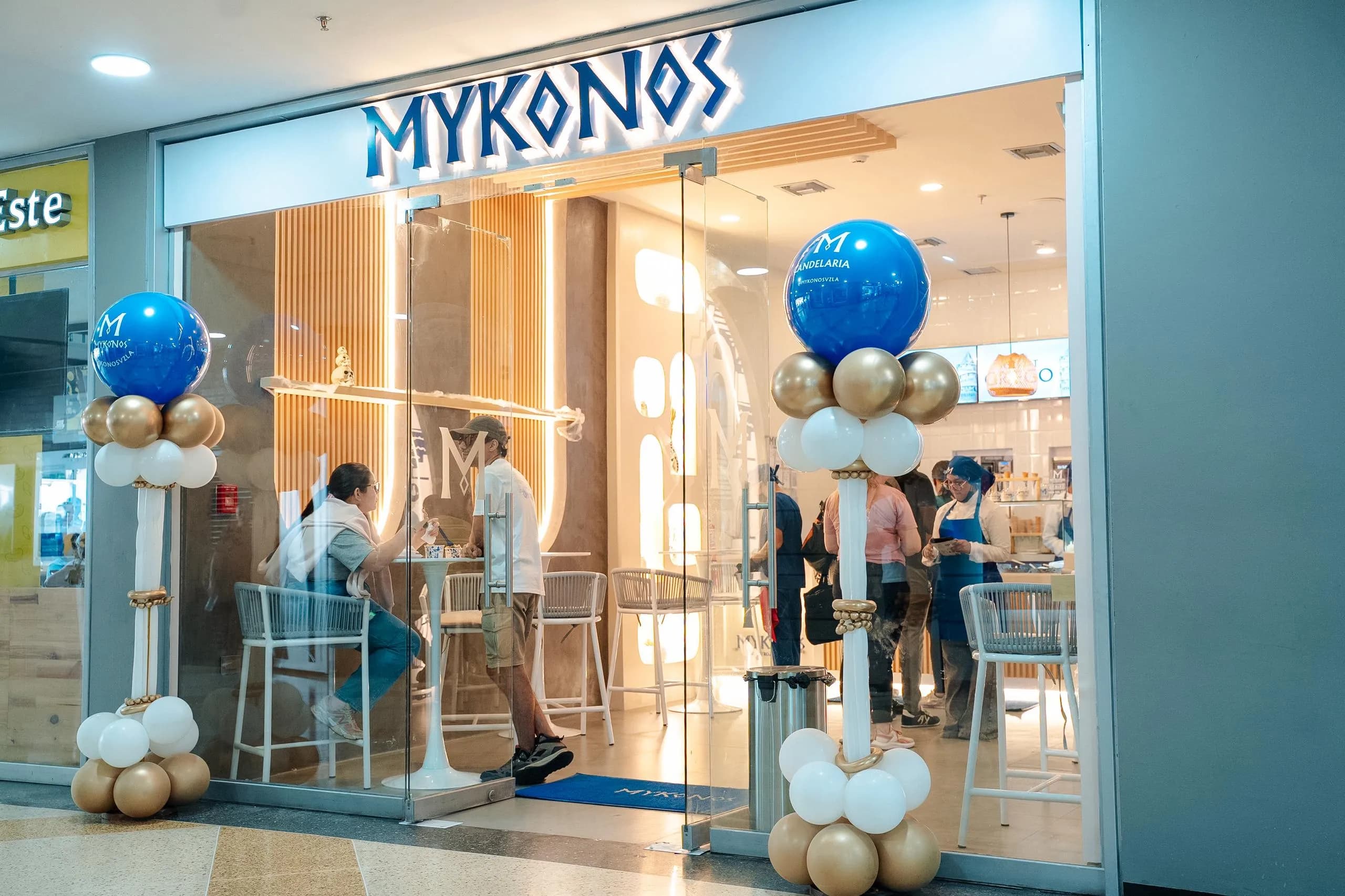 Sucursal Mykonos Greek C.C. Candelaria Center - Entre esquina de la cruz y Alcalá, Av. Este 0, Caracas 1011, Distrito Capital